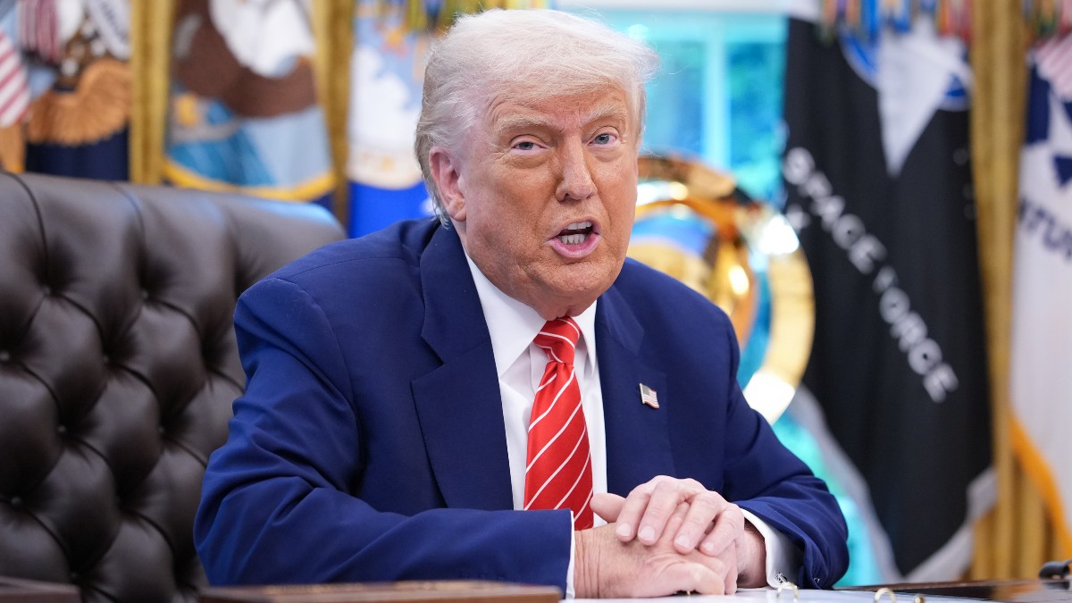 Donald Trump and Smithsonian Museum