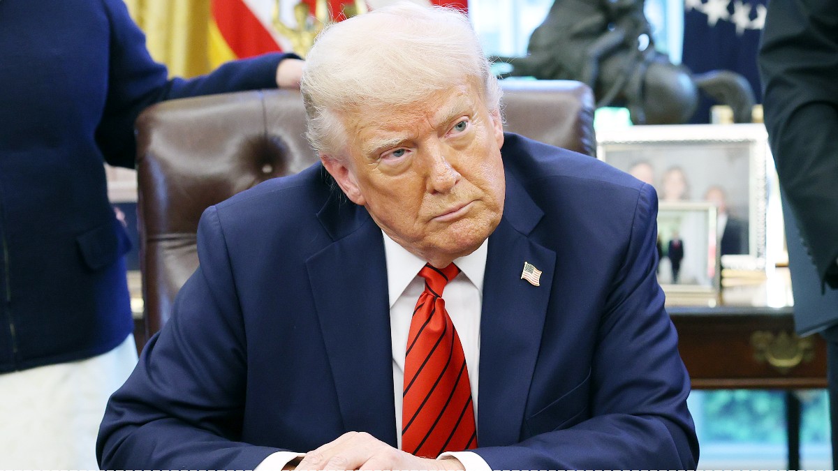 Donald Trump to break the constitution